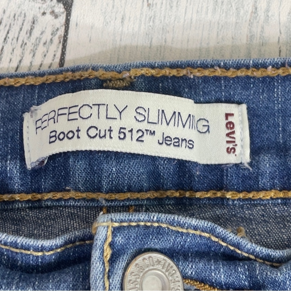 Levi’s 512 Perfectly Slimming Boot Cut Jeans 12 - Picture 5 of 8